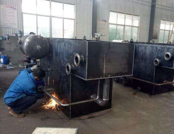 溶氣氣浮機維護(hù)不可不知的幾點問題-樂中環(huán)保 溶氣氣浮機維護(hù)不可不知的幾點問題-樂中環(huán)保